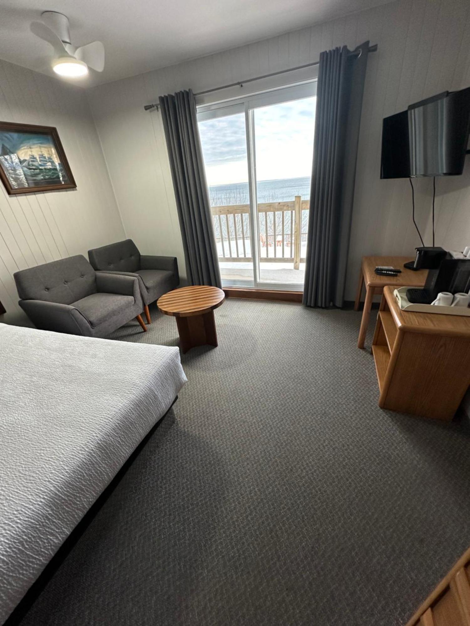 Motel Carleton Sur Mer Luaran gambar